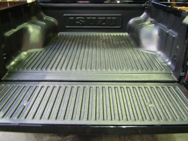 Bedliner U/R (Isuzu print) Isuzu DC '07