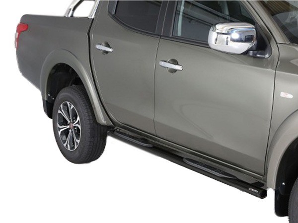 Sidebars ovaal met steps zwart Fiat Fullback DC '16