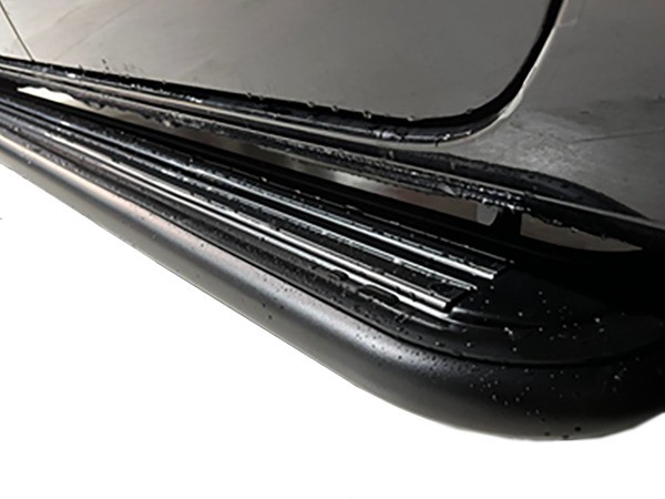 Sidesteps black 50mm VW Amarok '23
