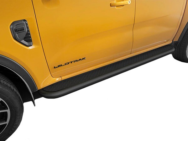 Side steps Ford Ranger 2023 black with checker plate
