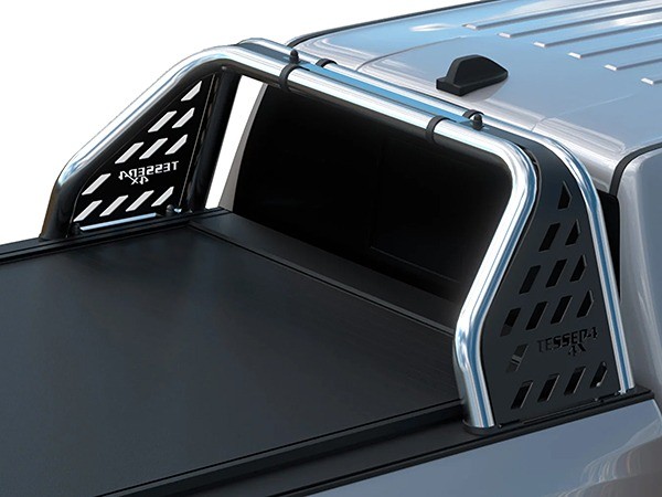 Two leg roll bar Tessera 4X4 avec sport side panels chrome